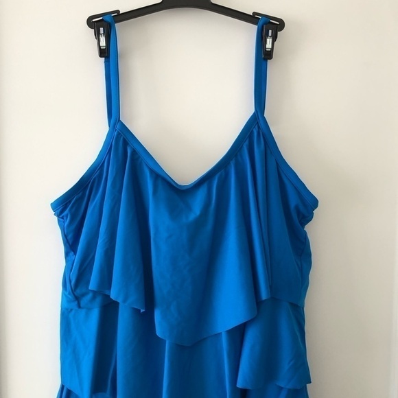 Maxine of Hollywood Blue Ruffles Plus Swimsuit 24W - Picture 3 of 9